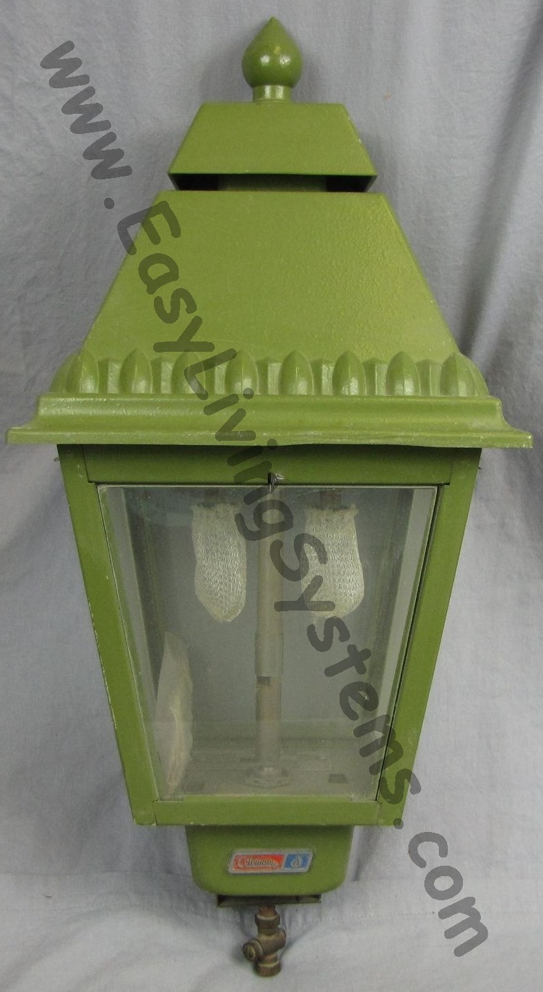 coleman gas yard lamp 1902