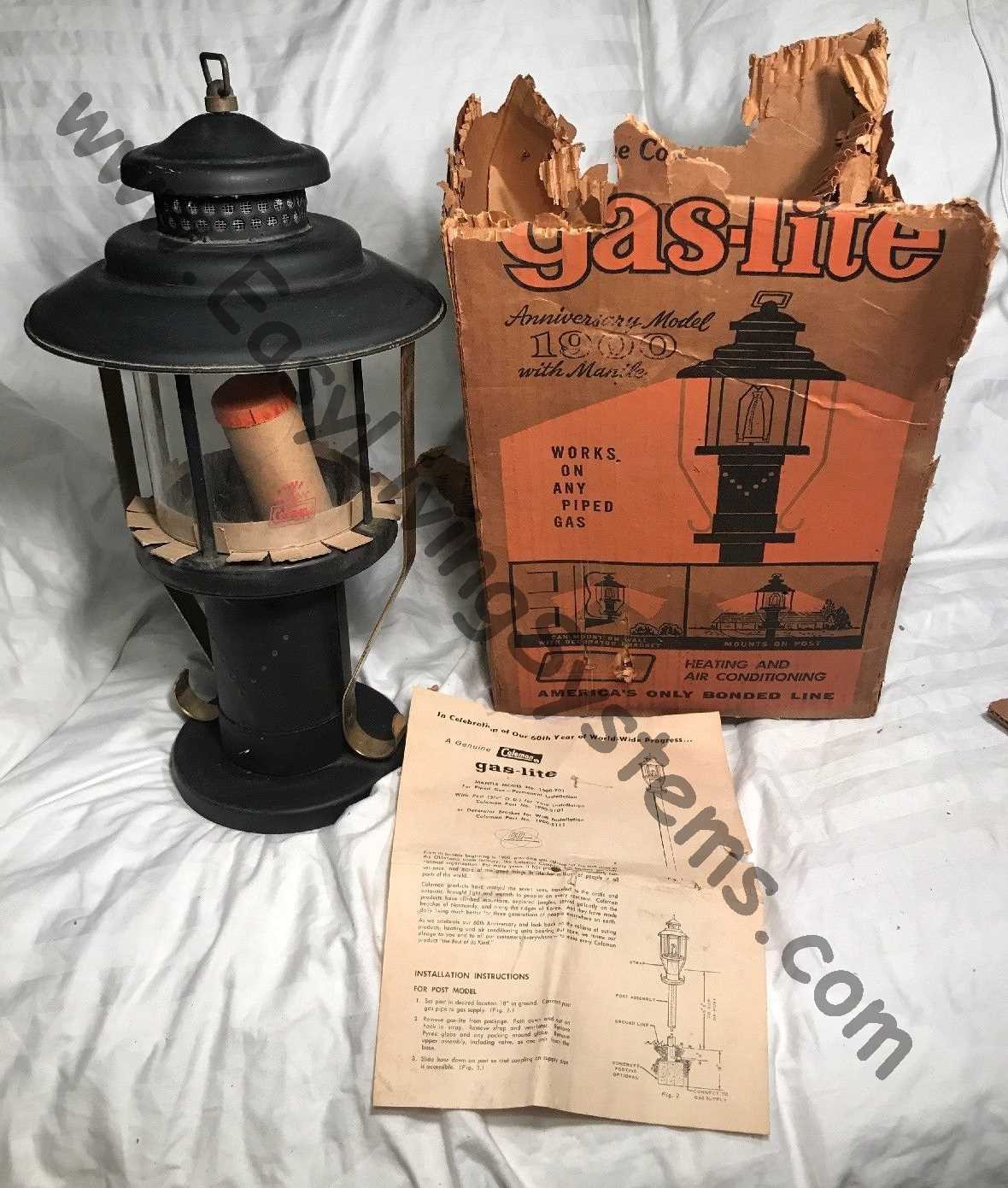 Coleman 1900 Gas Lantern Lamp Multi-mount Gaslite